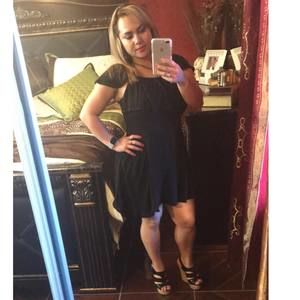 Meet your Posher, Iris